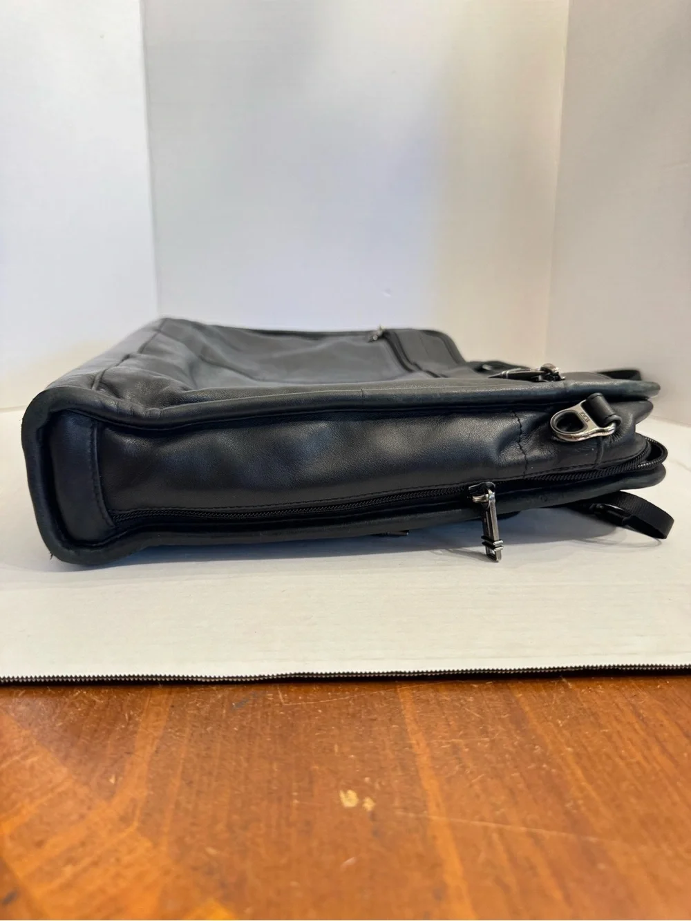 Tumi Leather Organizer Computer Brief Case 12